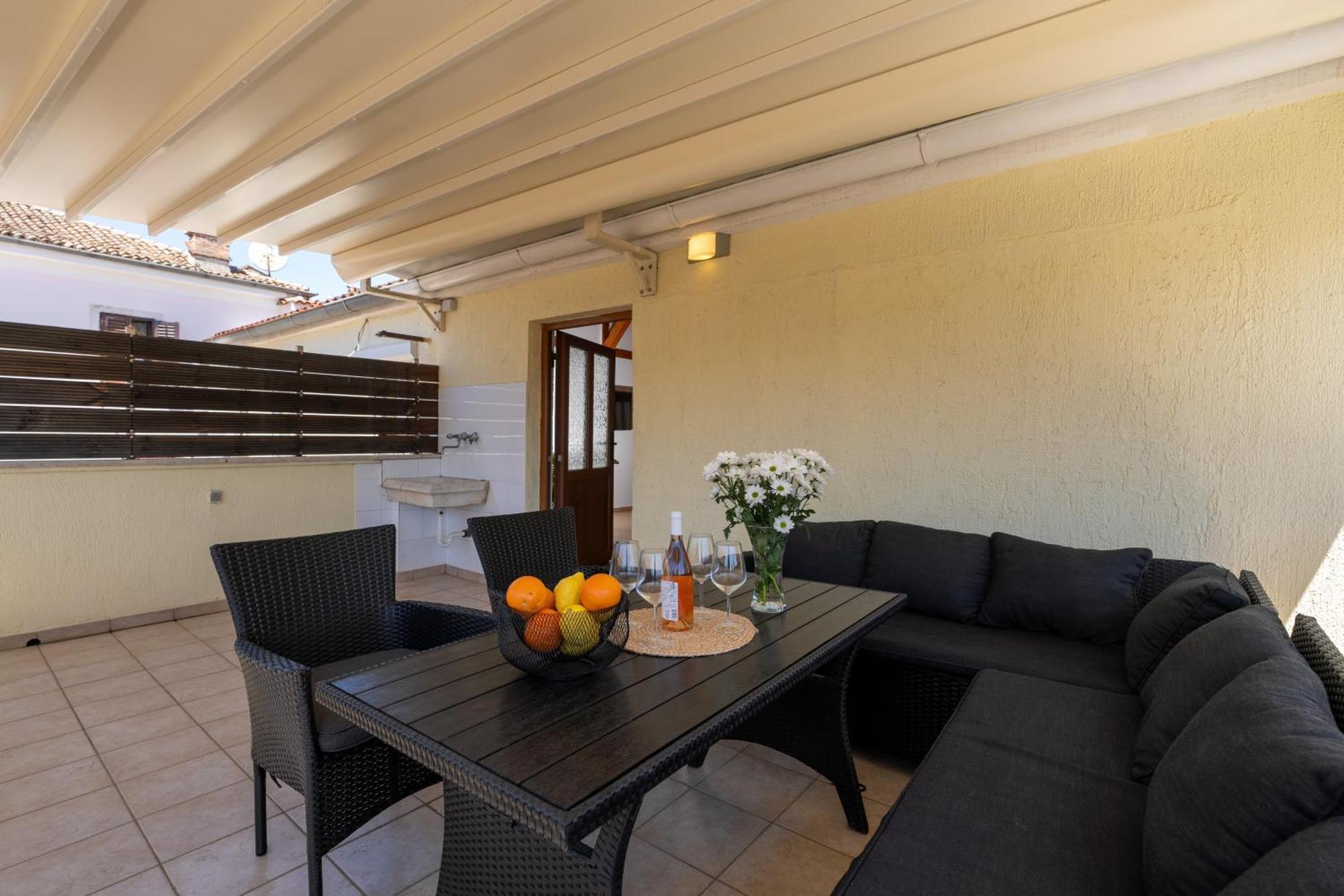 Bella Vista Apartment